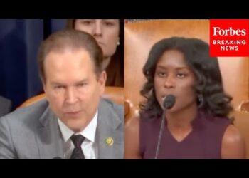 ‘Why Is That?’: Expert Tells Vern Buchanan How School Choice Has Enhanced Education In Florida