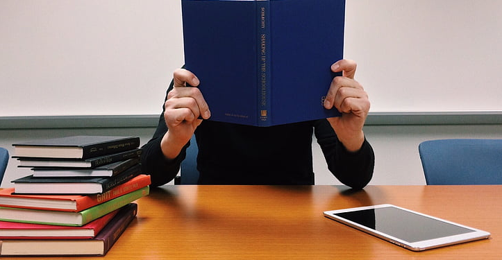 The Atlantic: Elite Students Struggle to Read Books